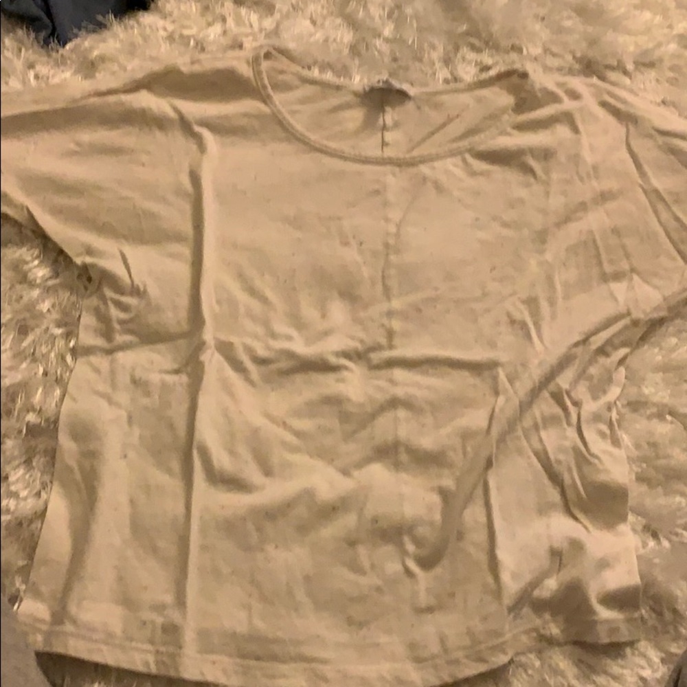 quarter sleeve tee
